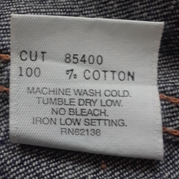 TAKE 1/2 OFF VINTAGE AUTHENTIC GUESS DENIM JACKET - Picture 16 of 16